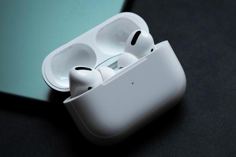    AirPods 3   ..  