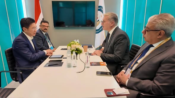 ���� ������� ����� �� ����� ����� ��������� ���� ������� ������ ��������� �� ��� 