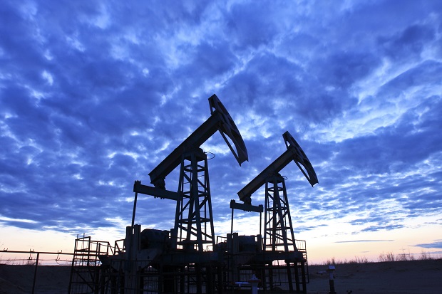 أسعار النفط تسجل 82.66 دولار لخام برنت و77.74دولار للخام الأمريكى