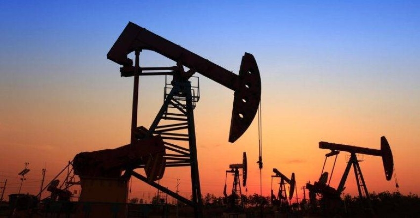 مكاسب أسبوعية لأسعار النفط بالأسواق العالمية 2.2 % لخام برنت