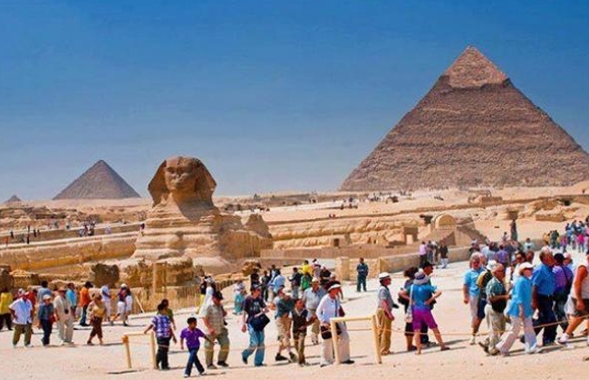 وزير السياحة: نتوقع زيارة أكثر من 15 مليون سائح لمصر خلال 2023