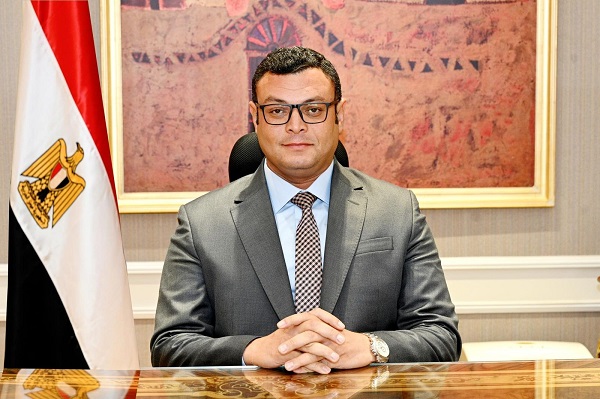 وزير الإسكان يتابع مستجدات ملف توفيق الأوضاع بالأراضي المضافة لعدد من المدن الجديدة وزير الإسكان يتابع مستجدات ملف توفيق الأوضاع بالأراضي المضافة لعدد من المدن الجديدة