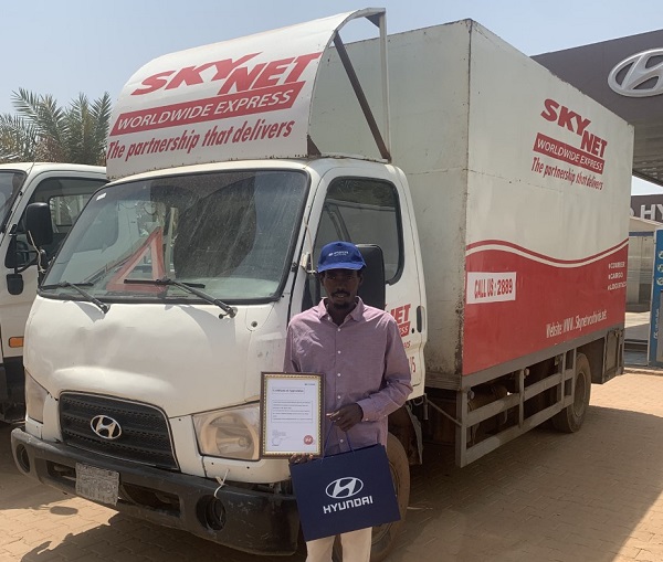 هيونداي تحتفل بإنجاز شاحنة مايتي بالمتانة وقطع المسافات الطويلة في السودان
