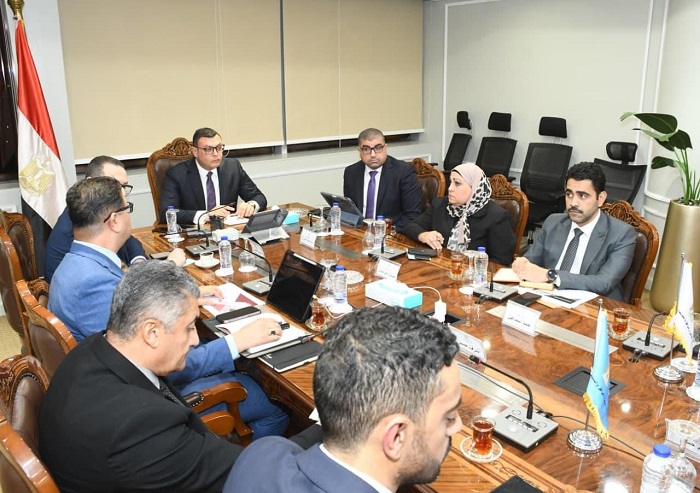 وزير الإسكان يتابع سير العمل بقطاع التخطيط والمشروعات بهيئة المجتمعات العمرانية  وزير الإسكان يتابع سير العمل بقطاع التخطيط والمشروعات بهيئة المجتمعات العمرانية
