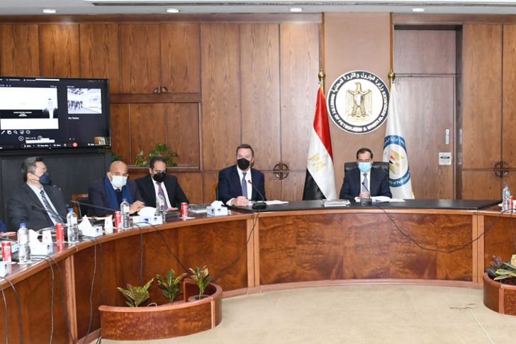 الملا يرأس اجتماع اللجنة العليا لمؤتمر ومعرض مصر الدولى للبترول إيجبس 2022